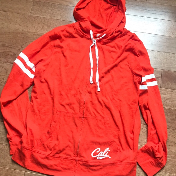 Old Navy Tops - Old Navy Cali Hoodie